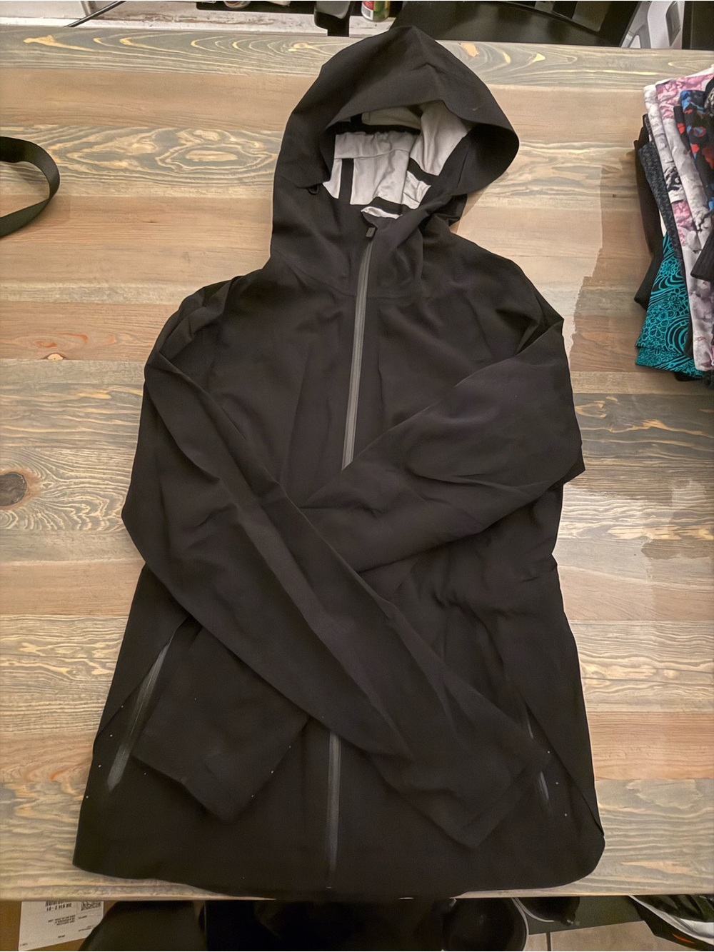 lululemon athletica Black Hooded rain windbreaker Jacket